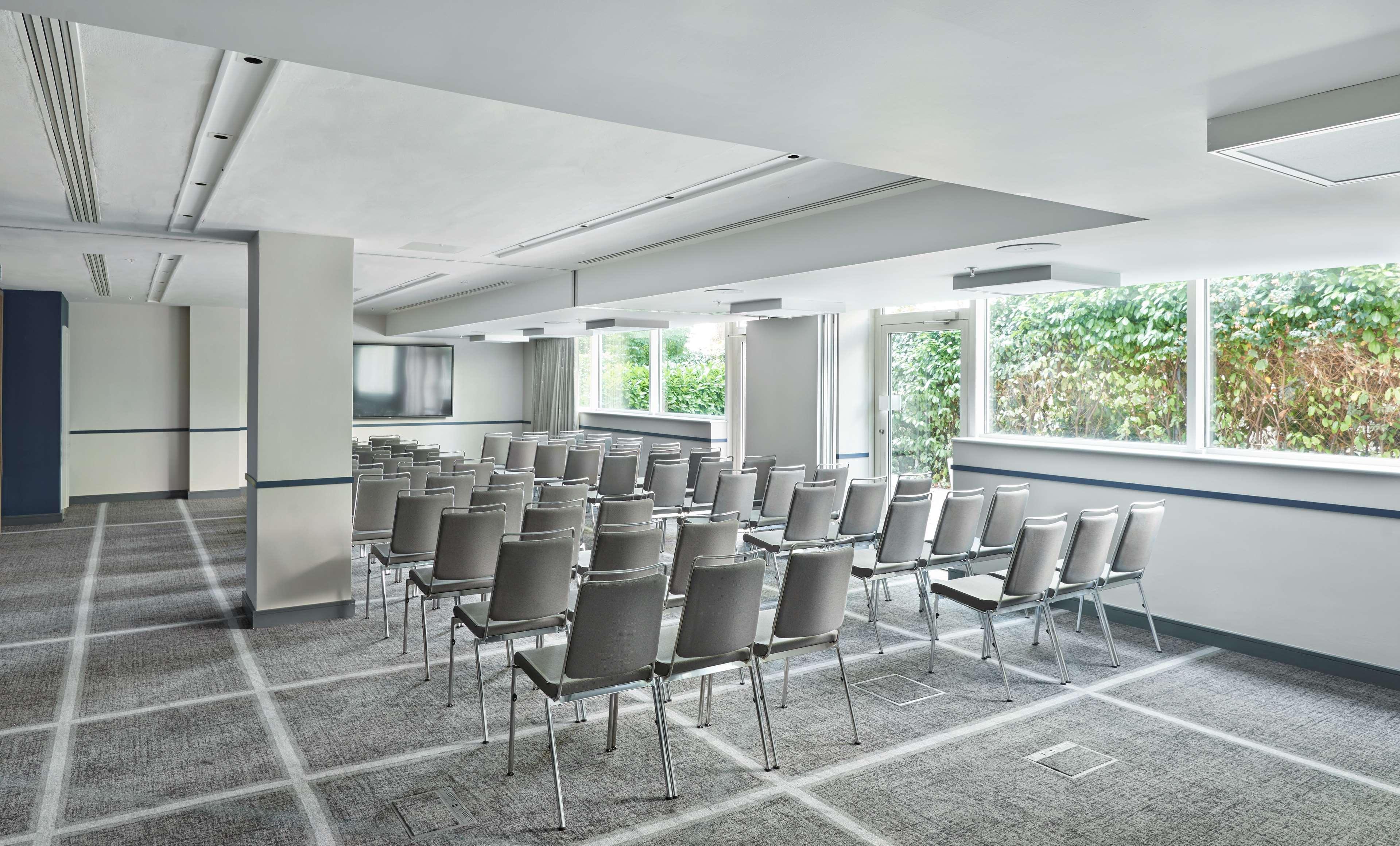 Hyatt Place London Heathrow Airport Hillingdon Esterno foto