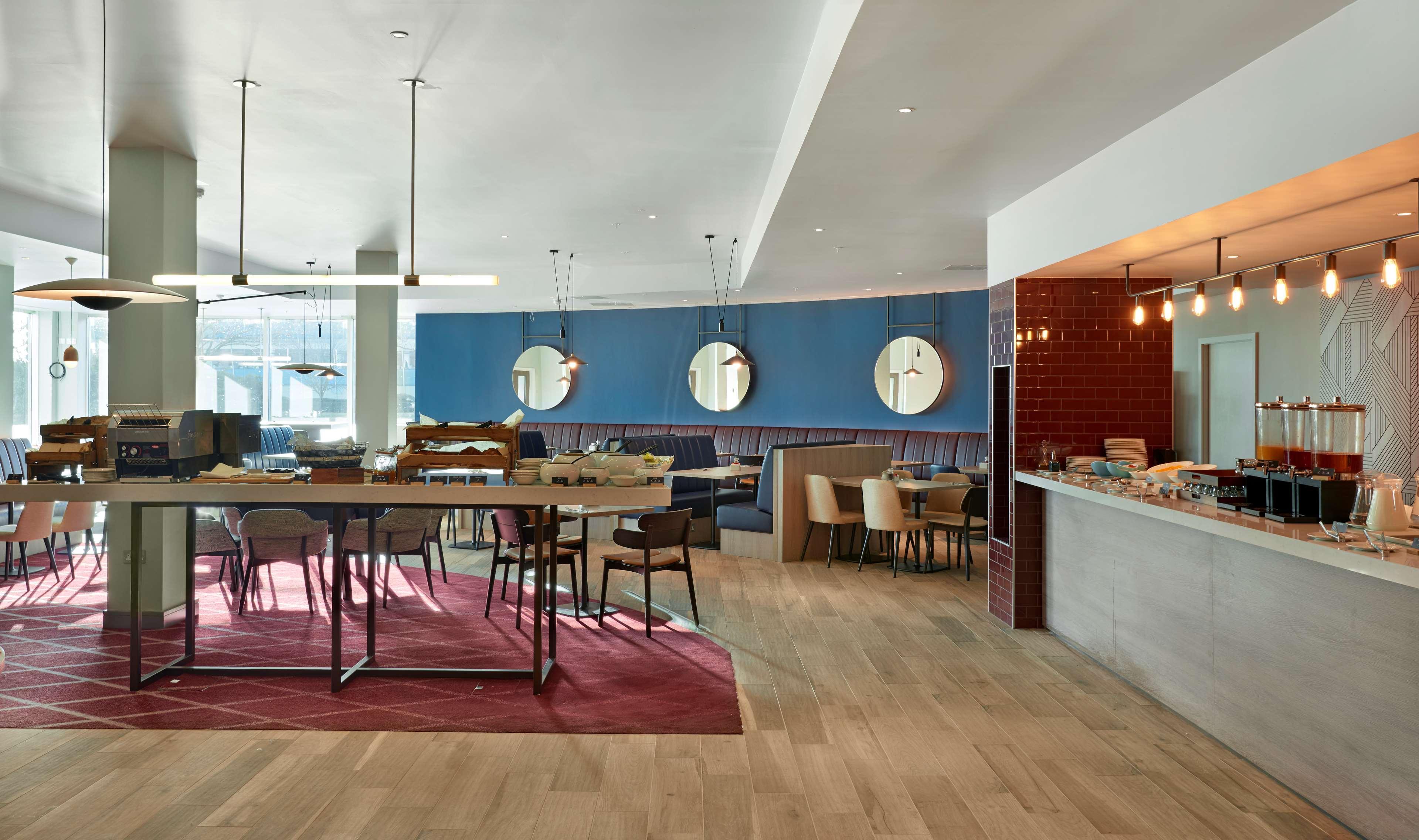 Hyatt Place London Heathrow Airport Hillingdon Esterno foto