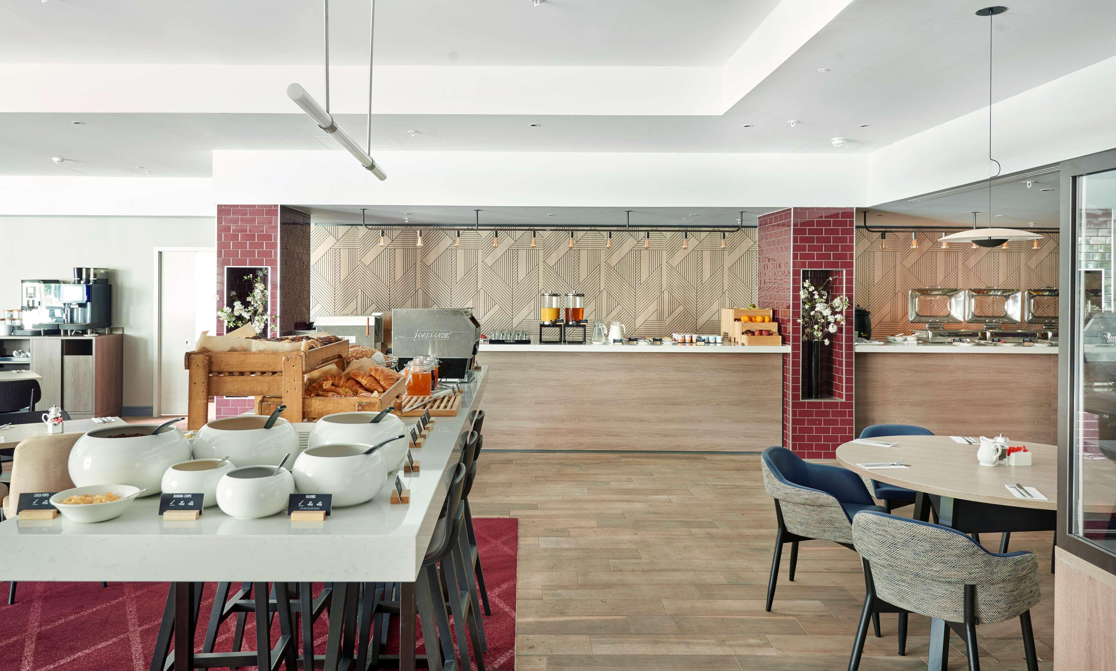 Hyatt Place London Heathrow Airport Hillingdon Esterno foto