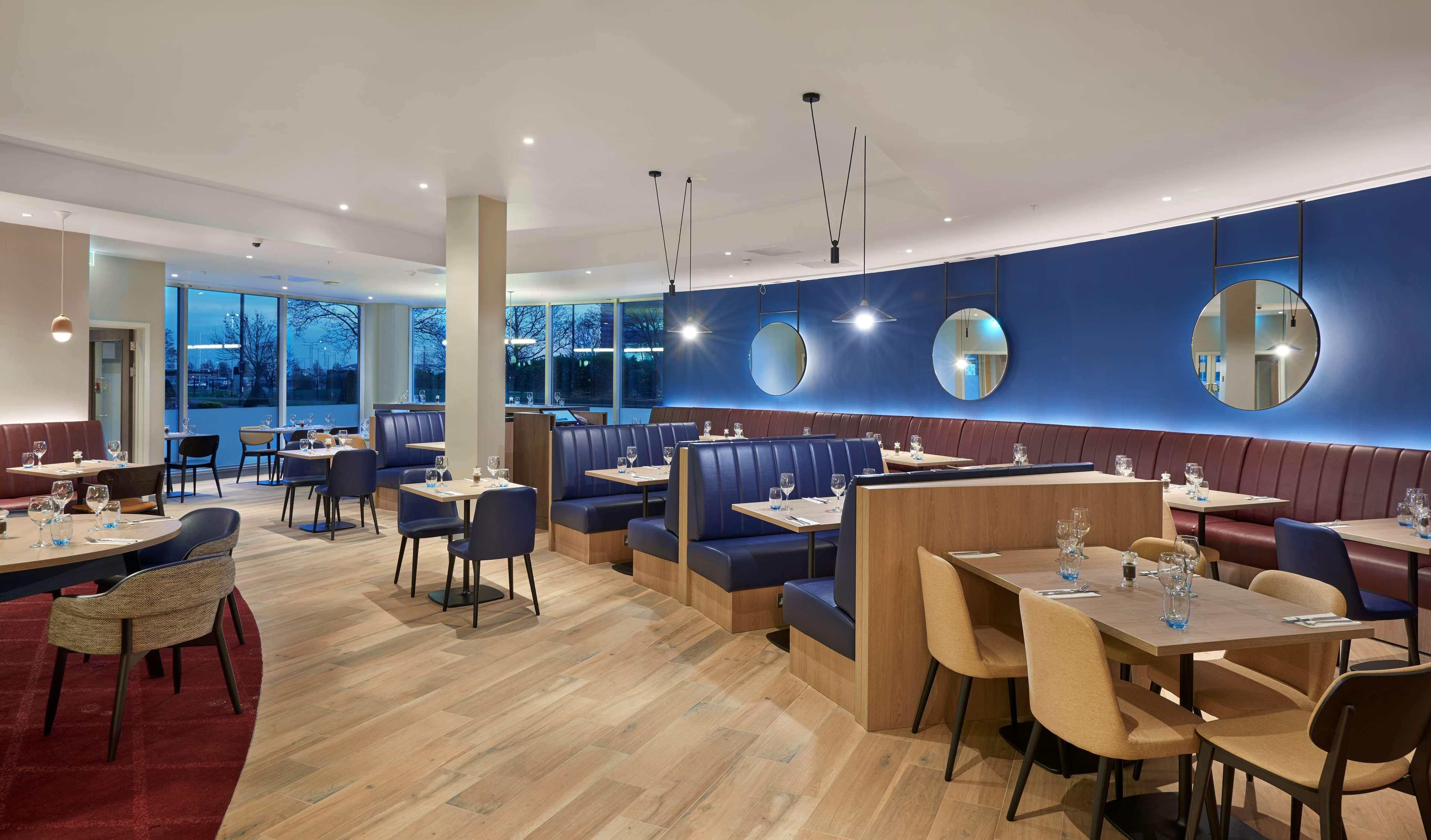 Hyatt Place London Heathrow Airport Hillingdon Esterno foto