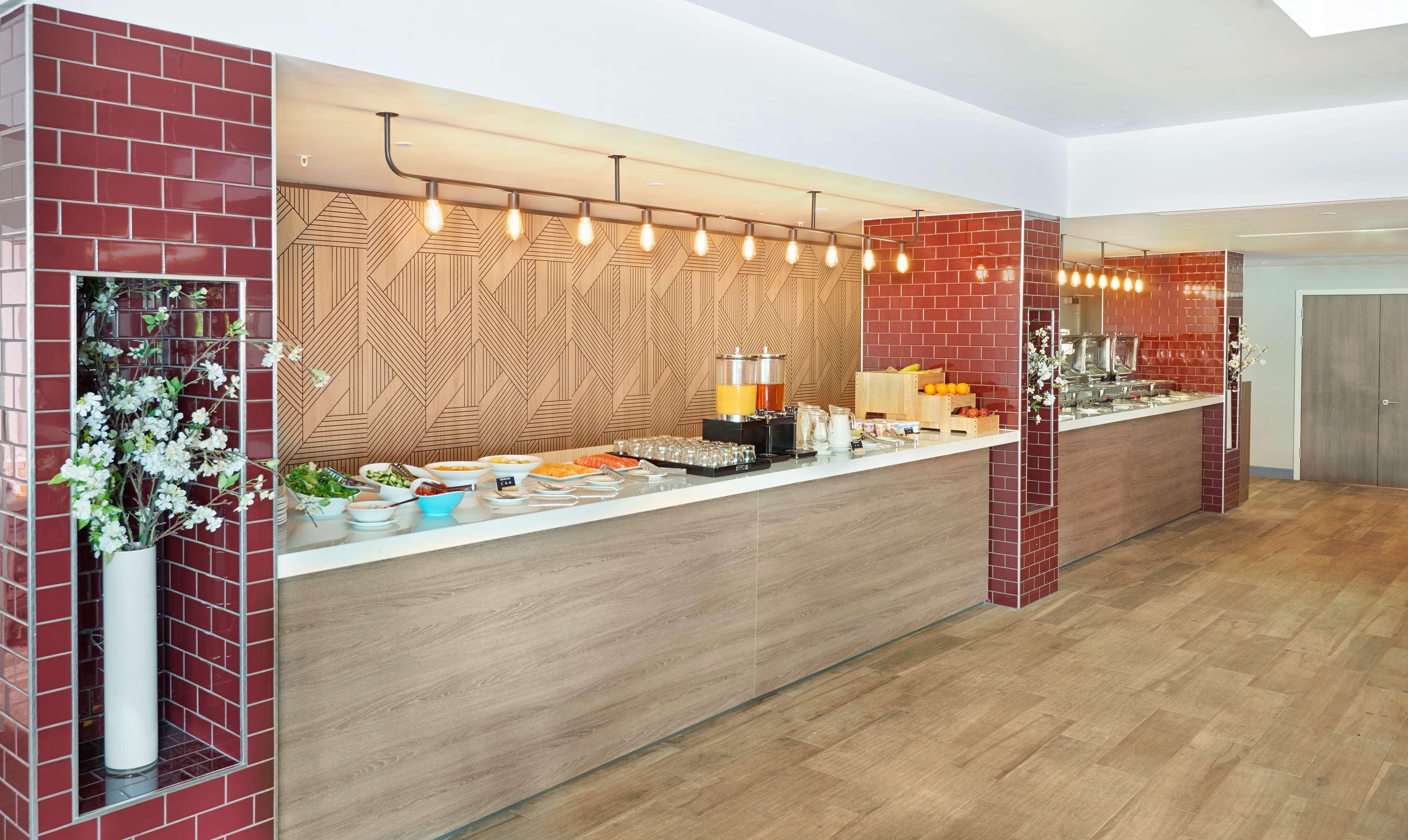 Hyatt Place London Heathrow Airport Hillingdon Esterno foto