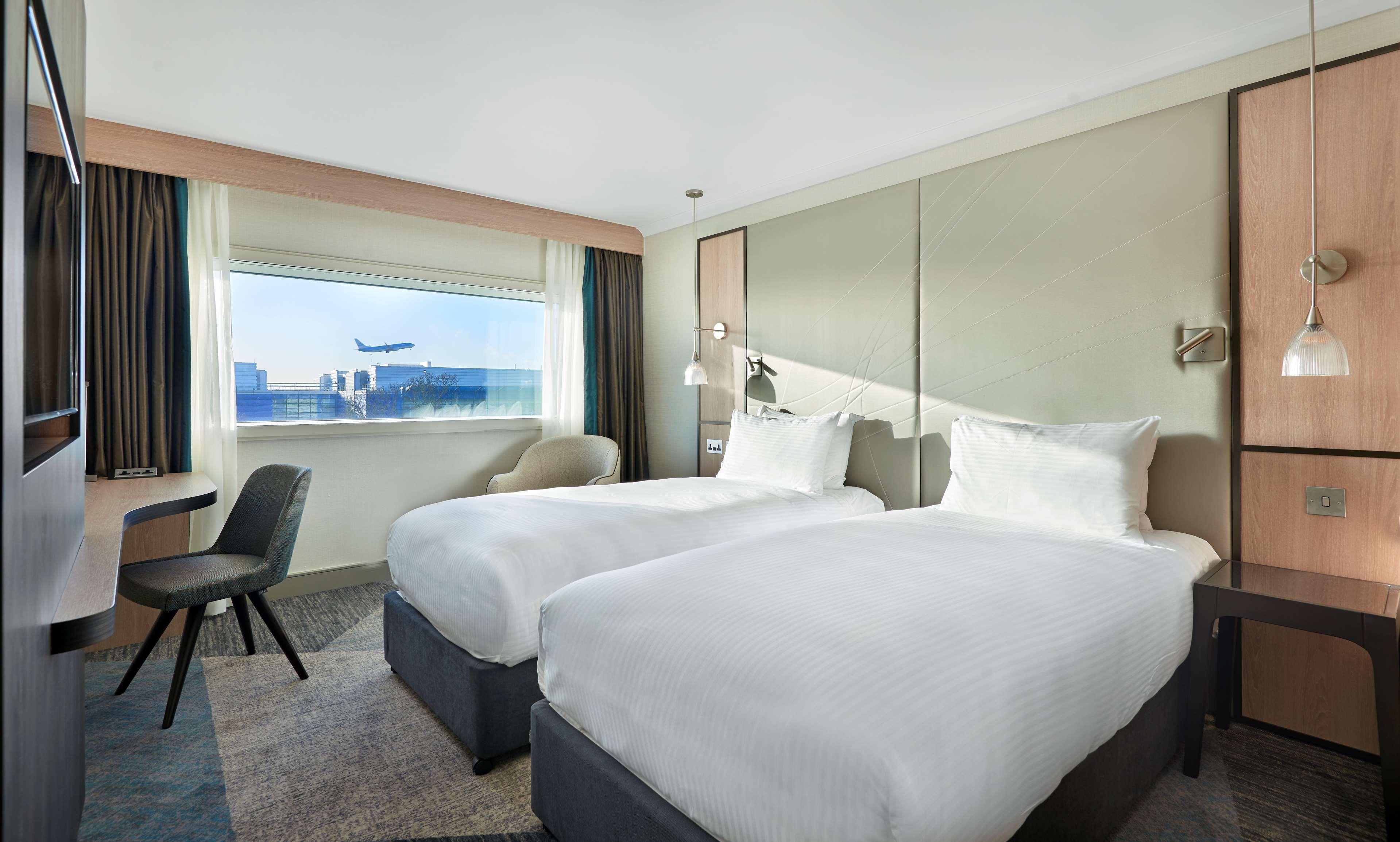 Hyatt Place London Heathrow Airport Hillingdon Esterno foto