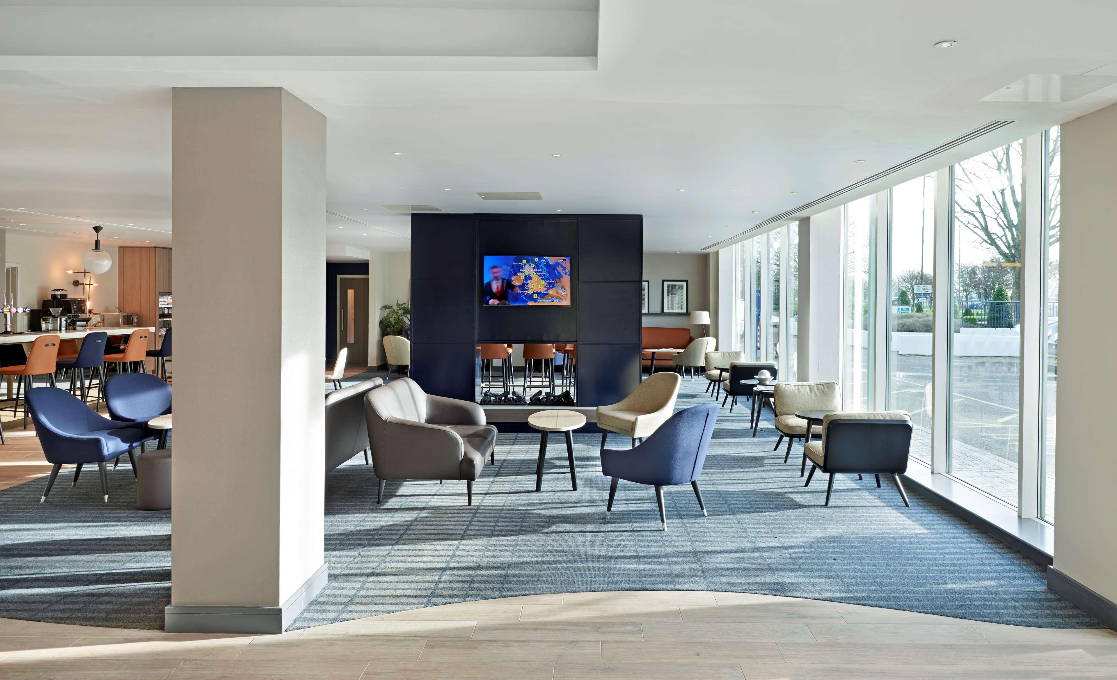 Hyatt Place London Heathrow Airport Hillingdon Esterno foto