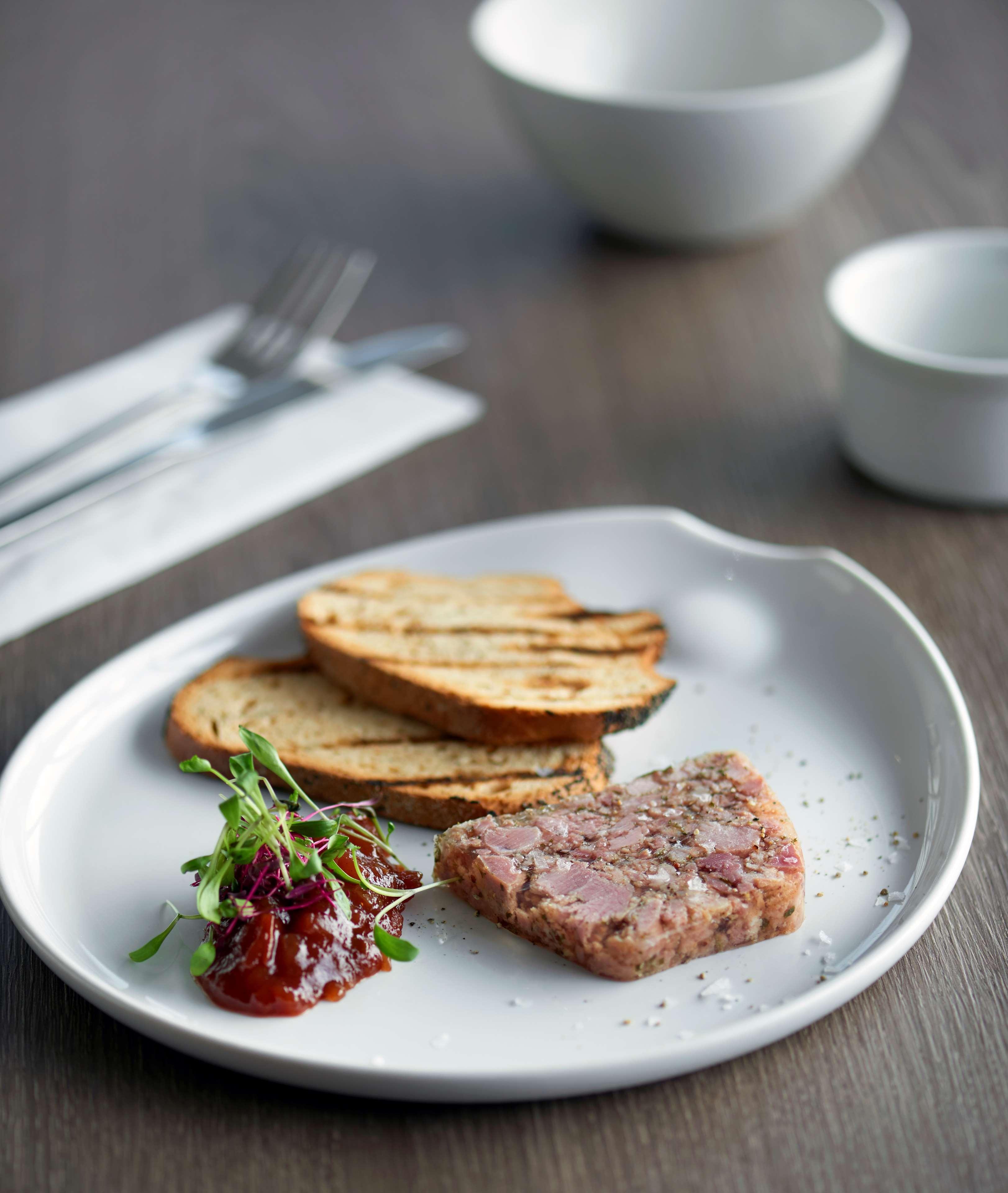 Hyatt Place London Heathrow Airport Hillingdon Esterno foto
