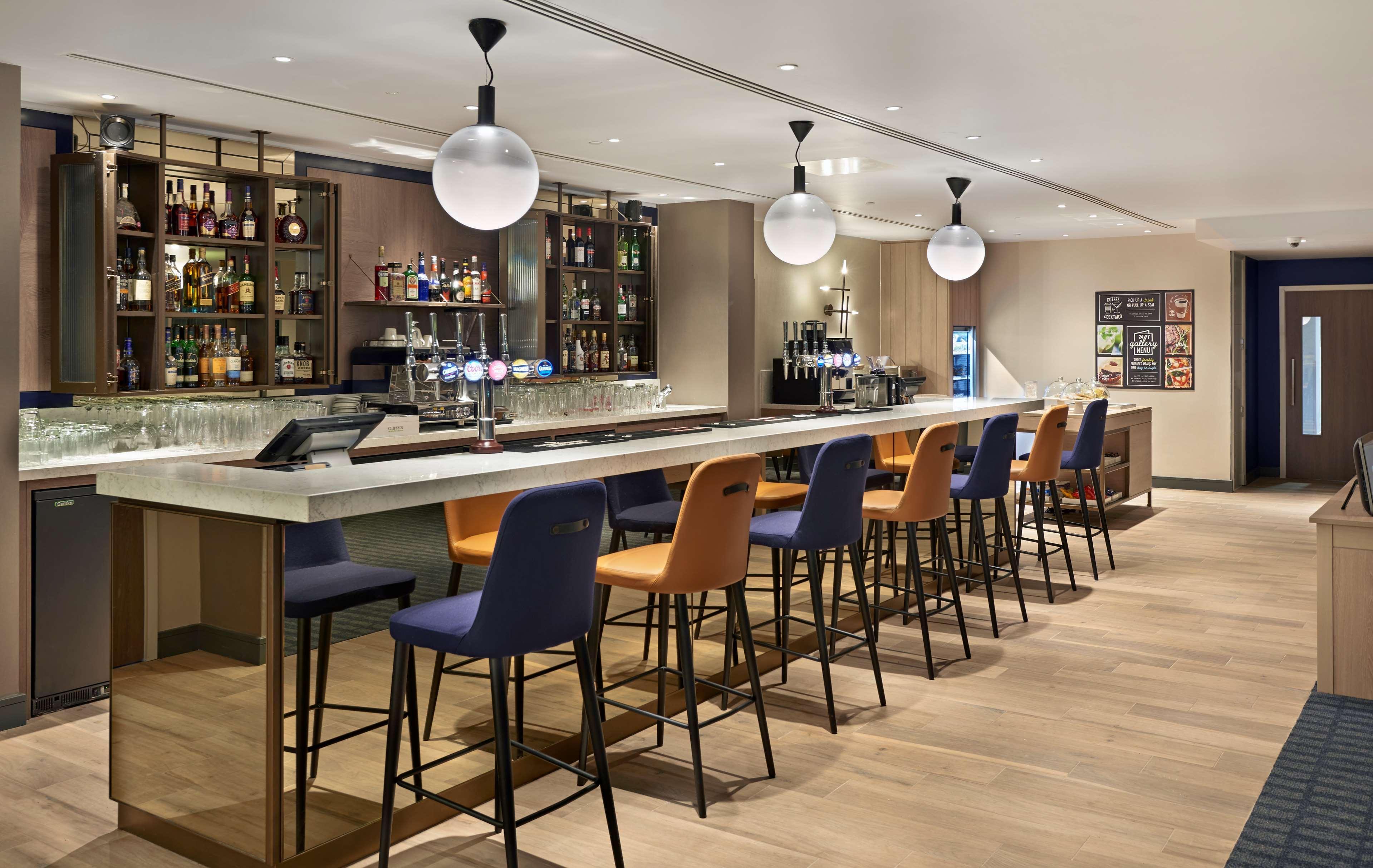Hyatt Place London Heathrow Airport Hillingdon Esterno foto